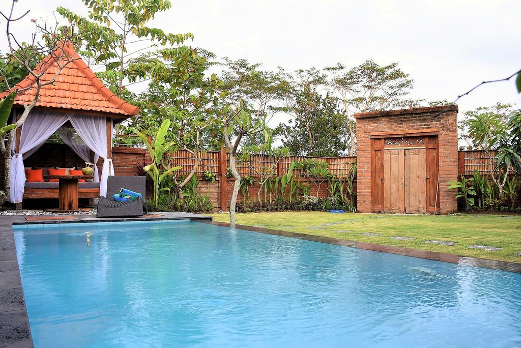 Kampung Coklat Villa Бали Экстерьер фото